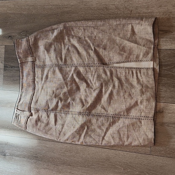 White House Black Market Skirt - Picture 1 of 6